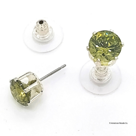 COPY - Authentic Swarovski® Elements Crystals Surgical Steel Stud Earrings 8MM … - Picture 4 of 9